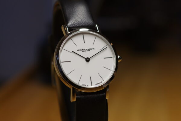 Abeler & Söhne Damenarmbanduhr AS 1184