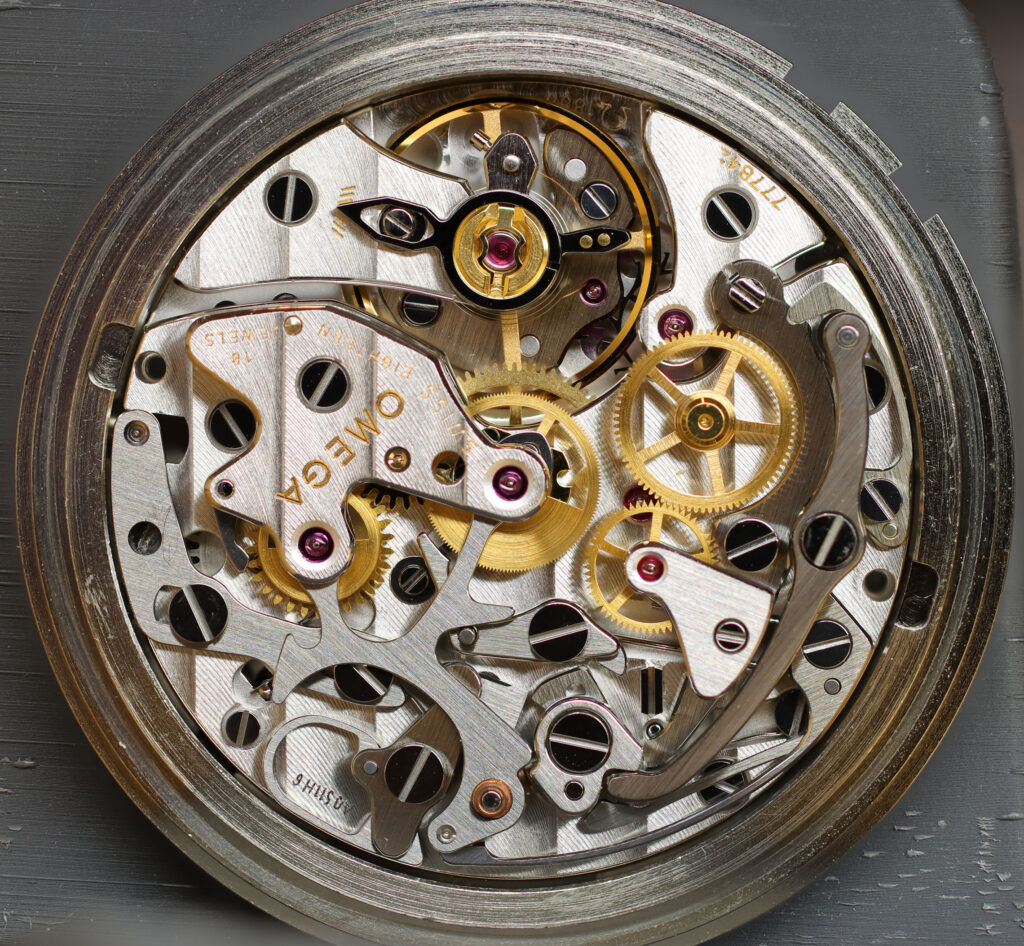 Omega 1866, movement side