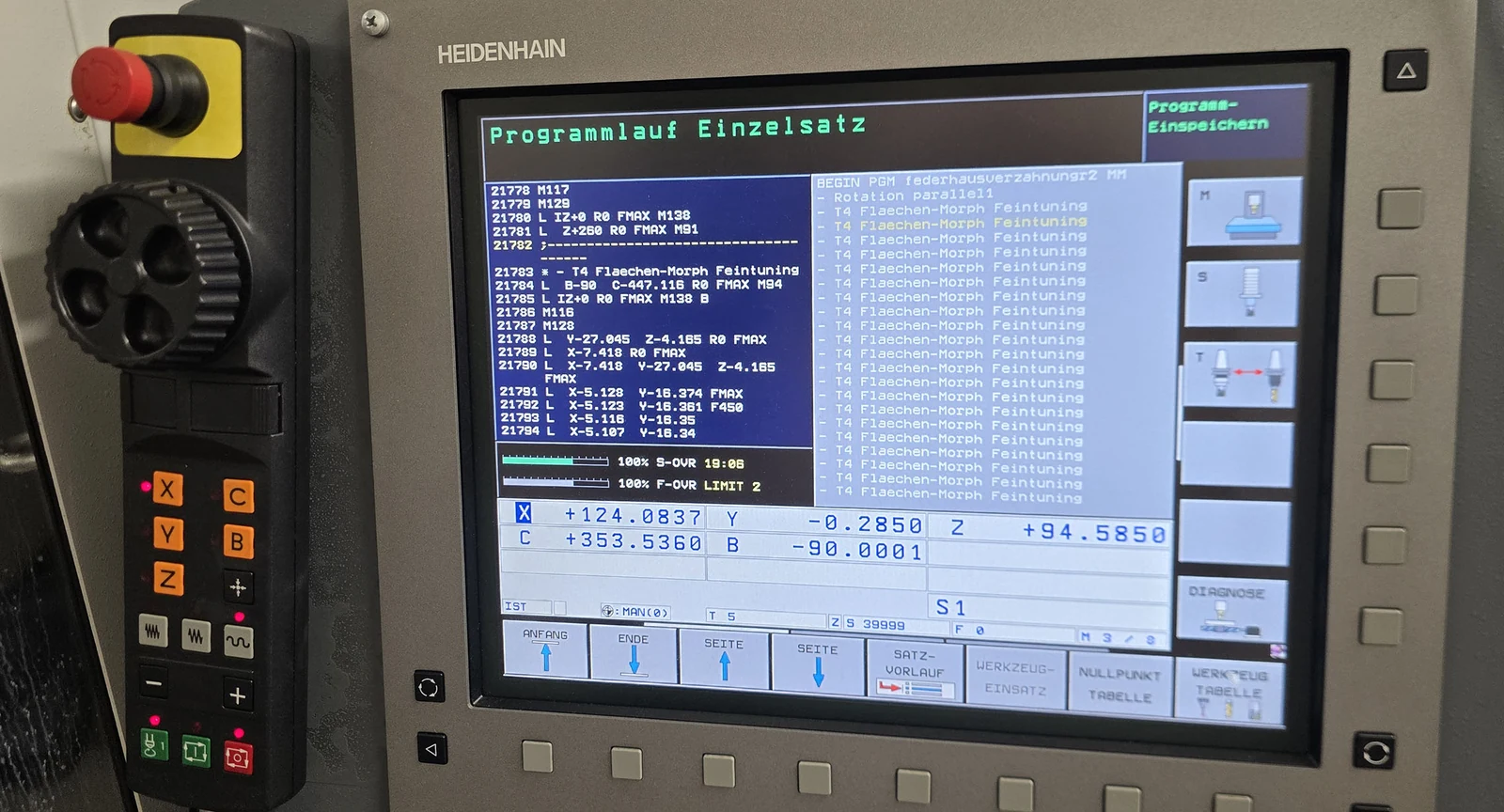 Heidenhain control of the CNC machine